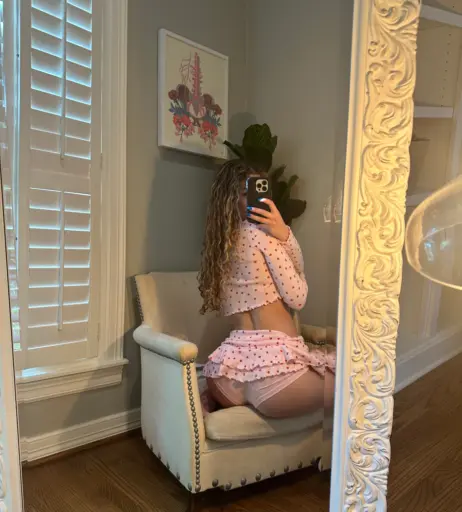 Image 23904268 from Sydney May / SydneyvMay / Sydney Vézina