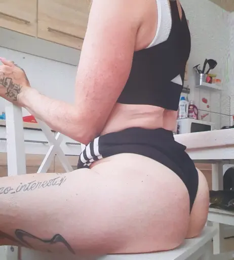 Image 2385575 from x_no_interest_x