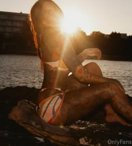 Image 23859547 from Jemma Lucy / jem_lucy