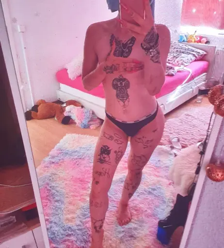 Image 2386330 from x_no_interest_x