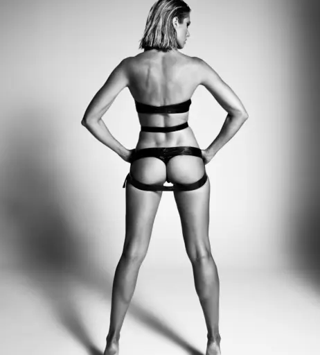 Image 23845749 from Natalie Jayne Roser/ Series Magazine