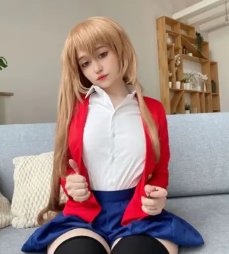 Image 23844535 from Donna loli