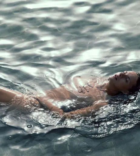 Image 23846136 from Natalie Jayne Roser/ Series Magazine