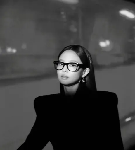 Image 23838012 from Jennie | BLΛƆKPIИK (Blackpink)