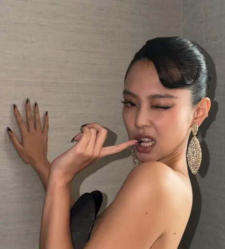 Image 23838037 from Jennie | BLΛƆKPIИK (Blackpink)