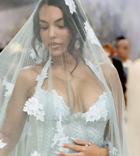 Image 23838329 from Georgina Rodriguez