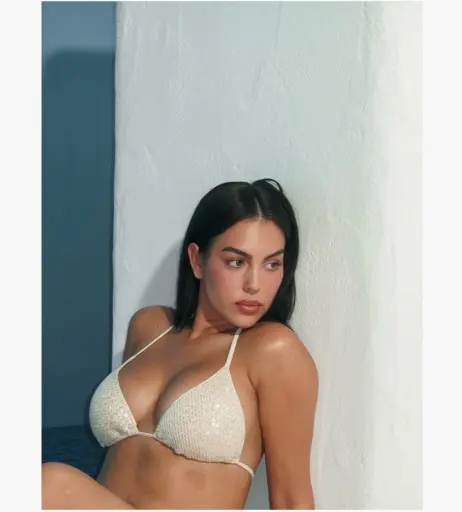 Image 23838372 from Georgina Rodriguez