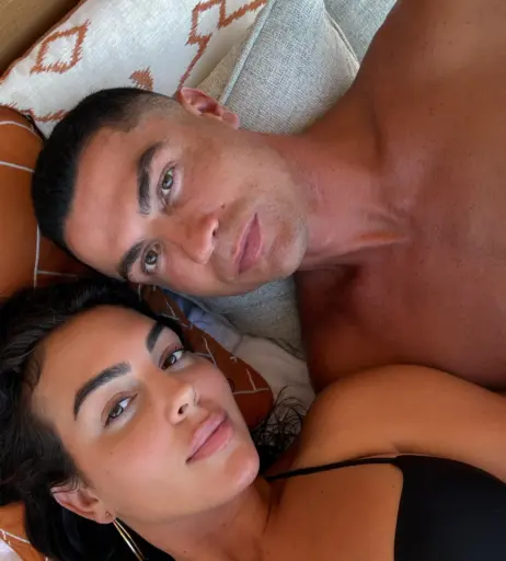 Image 23838274 from Georgina Rodriguez