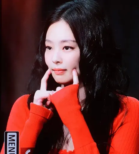 Image 23835928 from Jennie | BLΛƆKPIИK (Blackpink)