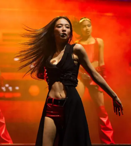 Image 23835826 from Jennie | BLΛƆKPIИK (Blackpink)