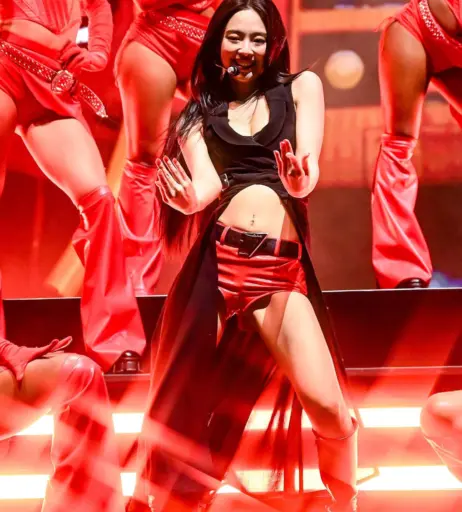 Image 23835801 from Jennie | BLΛƆKPIИK (Blackpink)