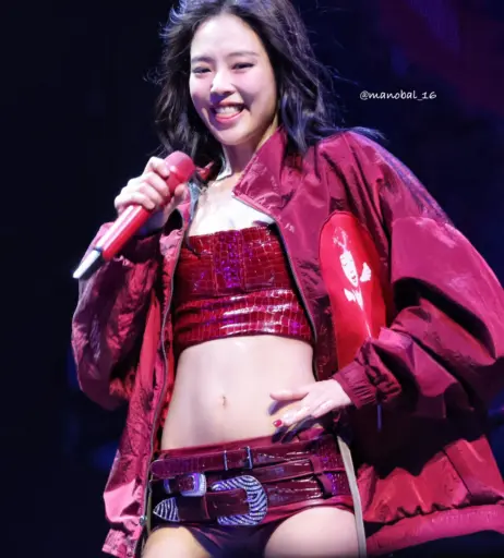 Image 23835854 from Jennie | BLΛƆKPIИK (Blackpink)