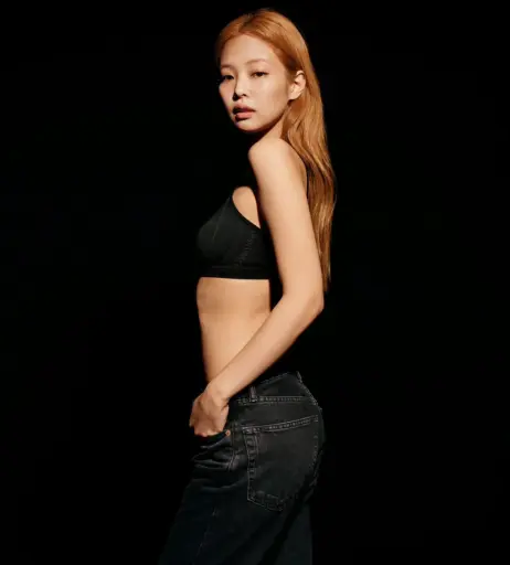 Image 23835592 from Jennie | BLΛƆKPIИK (Blackpink)