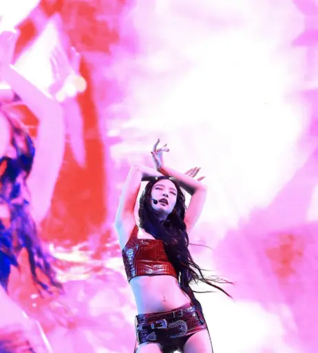 Image 23835737 from Jennie | BLΛƆKPIИK (Blackpink)