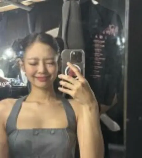 Image 23835691 from Jennie | BLΛƆKPIИK (Blackpink)
