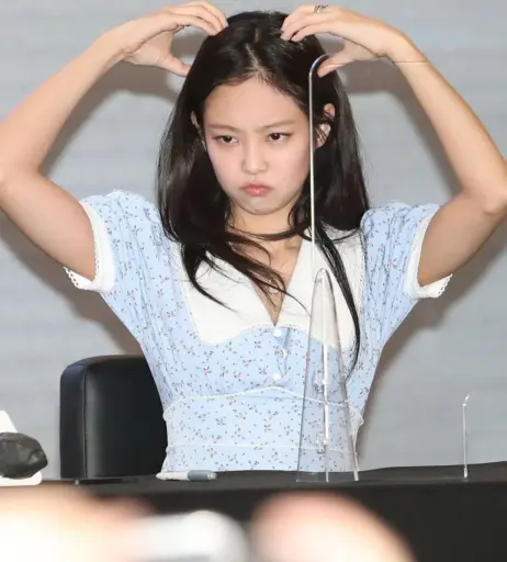 Image 23835621 from Jennie | BLΛƆKPIИK (Blackpink)