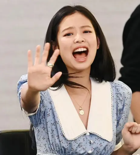 Image 23835620 from Jennie | BLΛƆKPIИK (Blackpink)