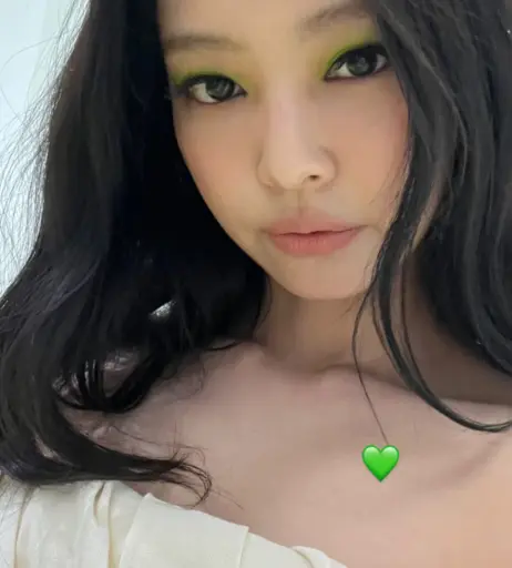 Image 23835625 from Jennie | BLΛƆKPIИK (Blackpink)