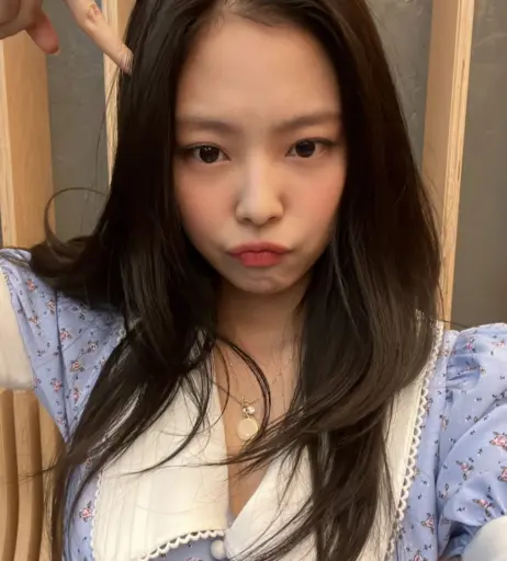Image 23835617 from Jennie | BLΛƆKPIИK (Blackpink)