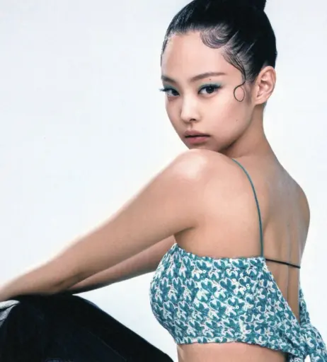 Image 23835601 from Jennie | BLΛƆKPIИK (Blackpink)
