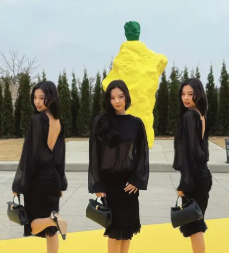 Image 23837934 from Jennie | BLΛƆKPIИK (Blackpink)