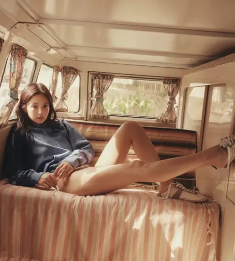 Image 23837875 from Jennie | BLΛƆKPIИK (Blackpink)