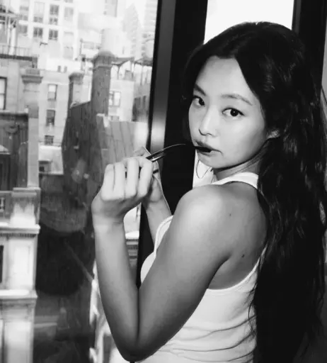 Image 23837580 from Jennie | BLΛƆKPIИK (Blackpink)