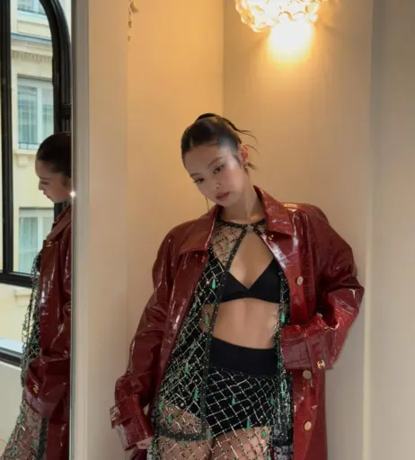 Image 23837699 from Jennie | BLΛƆKPIИK (Blackpink)