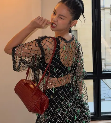 Image 23837683 from Jennie | BLΛƆKPIИK (Blackpink)