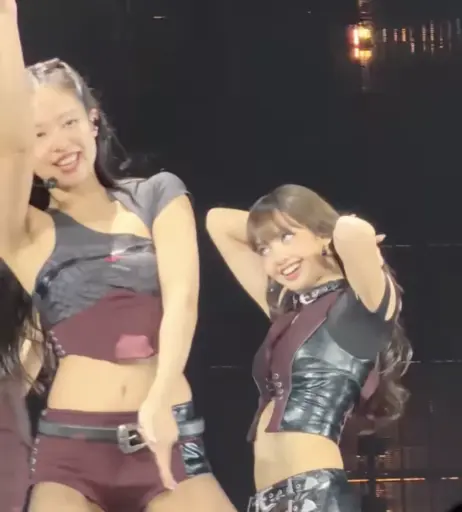 Image 23837628 from Jennie | BLΛƆKPIИK (Blackpink)