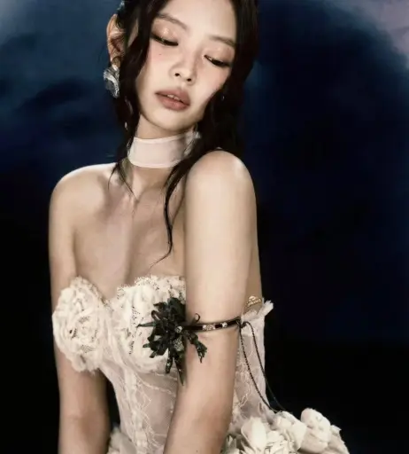 Image 23837616 from Jennie | BLΛƆKPIИK (Blackpink)