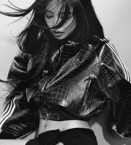 Image 23837632 from Jennie | BLΛƆKPIИK (Blackpink)
