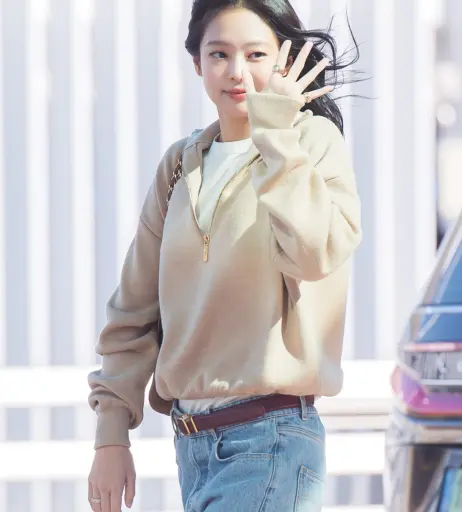 Image 23837644 from Jennie | BLΛƆKPIИK (Blackpink)