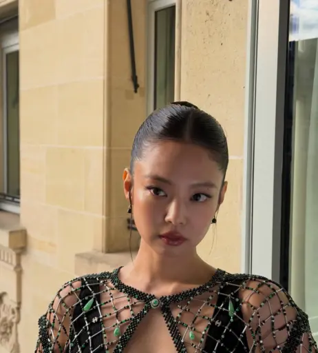 Image 23837671 from Jennie | BLΛƆKPIИK (Blackpink)