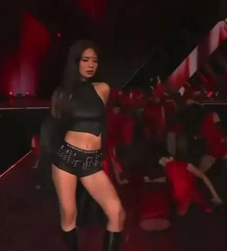 Image 23837126 from Jennie | BLΛƆKPIИK (Blackpink)
