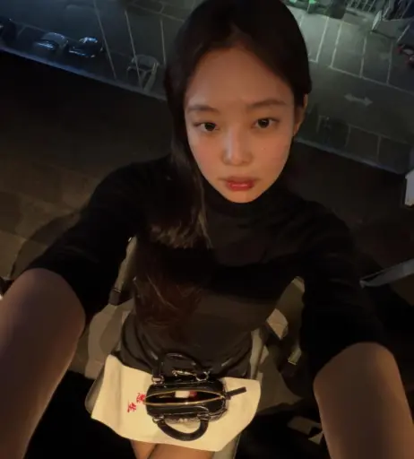 Image 23837029 from Jennie | BLΛƆKPIИK (Blackpink)