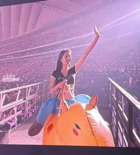 Image 23837360 from Jennie | BLΛƆKPIИK (Blackpink)
