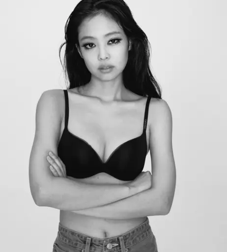 Image 23837279 from Jennie | BLΛƆKPIИK (Blackpink)