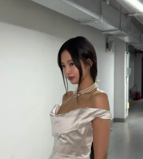 Image 23836962 from Jennie | BLΛƆKPIИK (Blackpink)