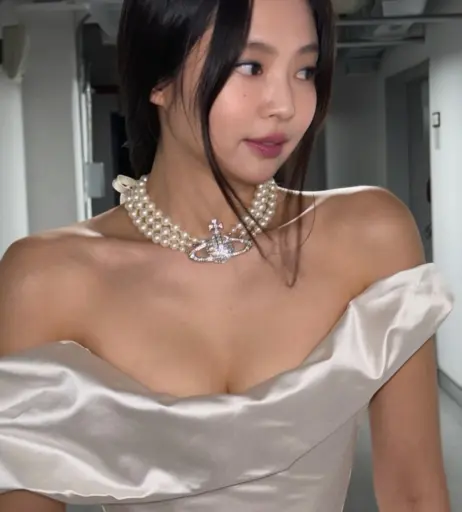 Image 23836967 from Jennie | BLΛƆKPIИK (Blackpink)