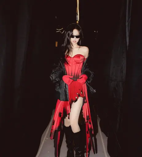 Image 23836837 from Jennie | BLΛƆKPIИK (Blackpink)