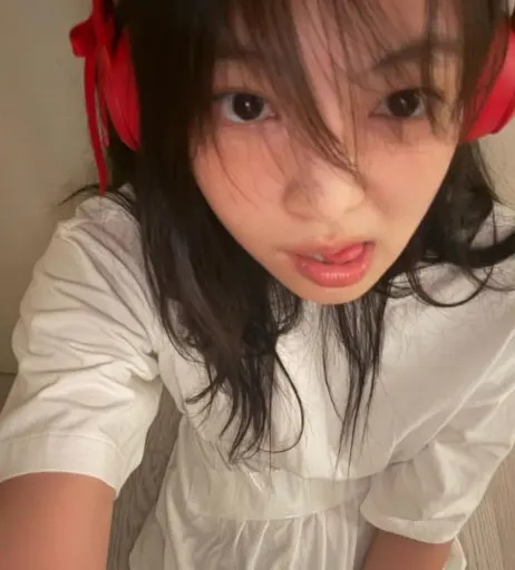 Image 23836523 from Jennie | BLΛƆKPIИK (Blackpink)