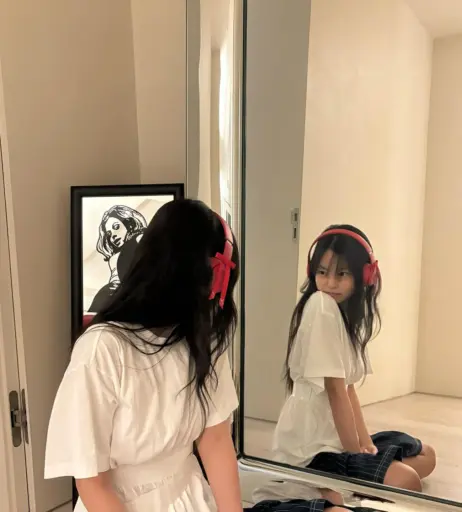 Image 23836524 from Jennie | BLΛƆKPIИK (Blackpink)