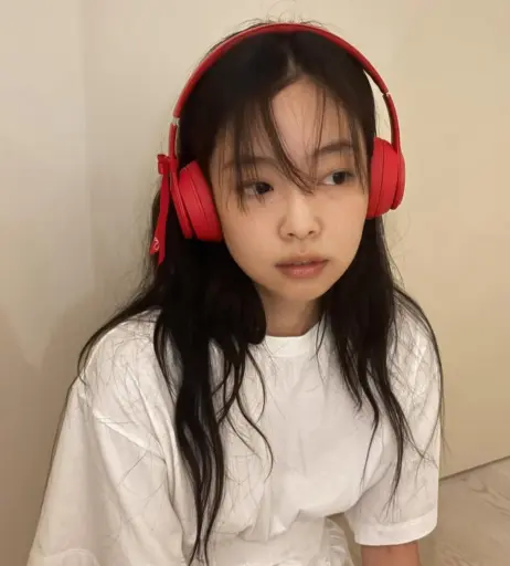 Image 23836509 from Jennie | BLΛƆKPIИK (Blackpink)