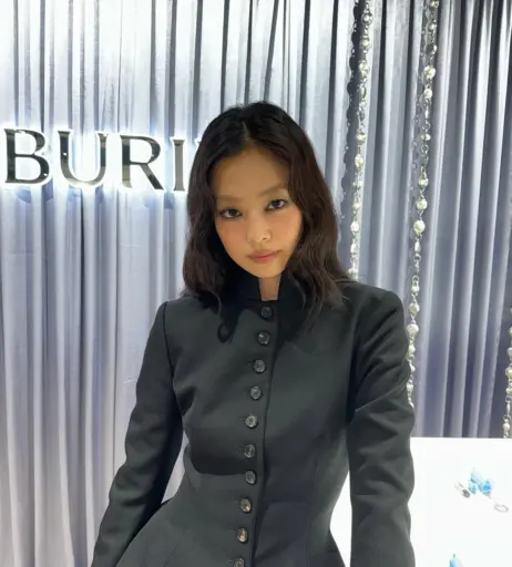 Image 23836557 from Jennie | BLΛƆKPIИK (Blackpink)