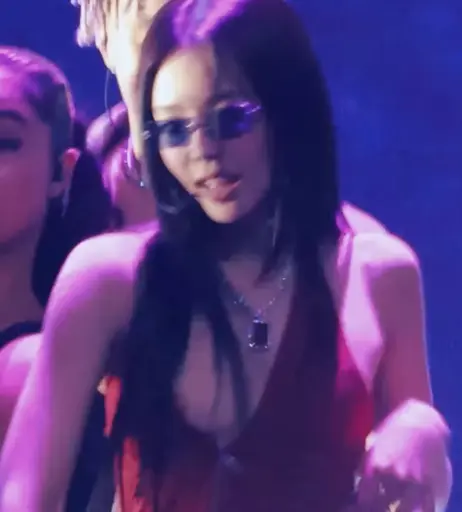 Image 23836542 from Jennie | BLΛƆKPIИK (Blackpink)