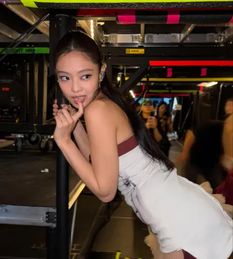 Image 23836437 from Jennie | BLΛƆKPIИK (Blackpink)