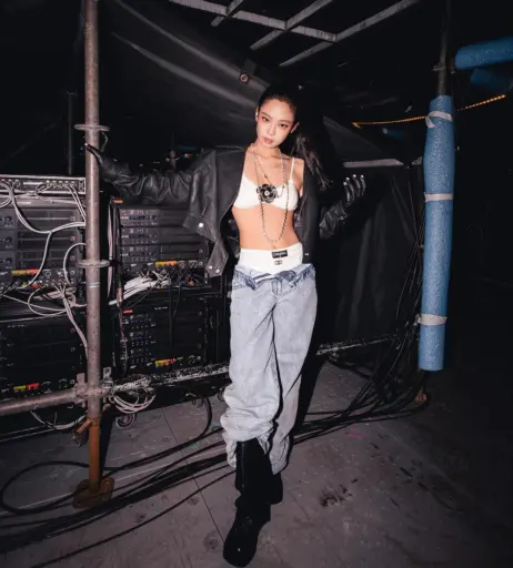 Image 23836703 from Jennie | BLΛƆKPIИK (Blackpink)