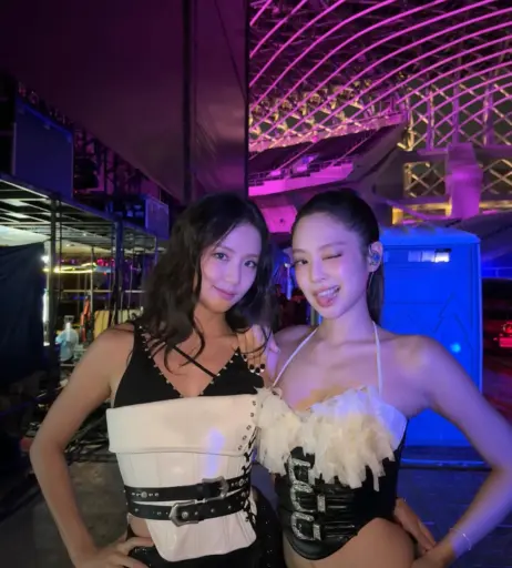 Image 23836704 from Jennie | BLΛƆKPIИK (Blackpink)