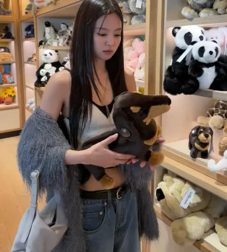 Image 23836601 from Jennie | BLΛƆKPIИK (Blackpink)
